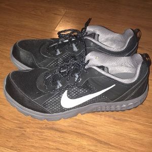 NIKE Wild Trail Black Metallic Gray Running Shoes